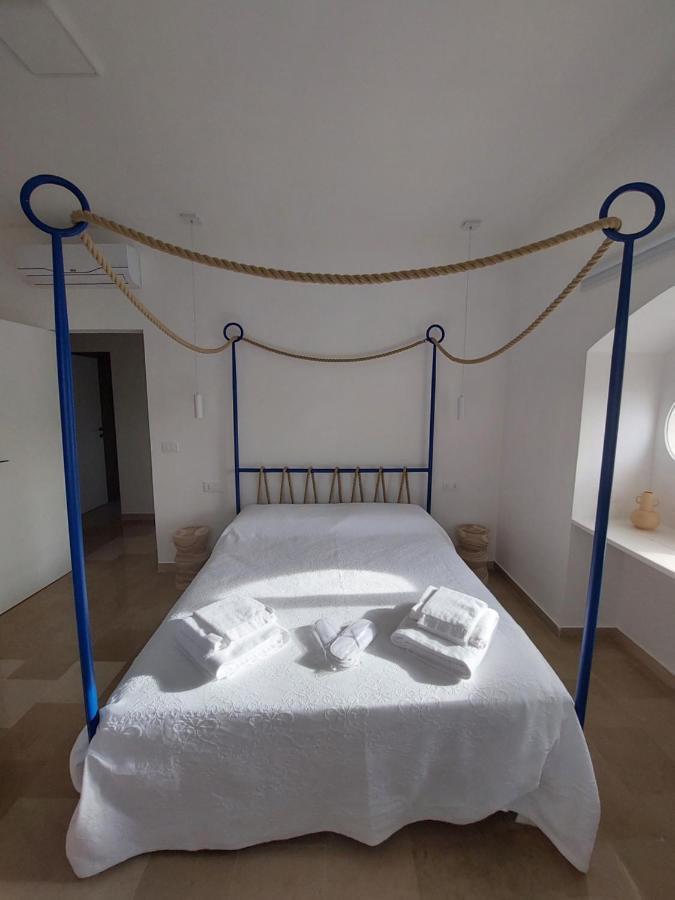 Palazzo Accinni B&B Monopoli Zewnętrze zdjęcie